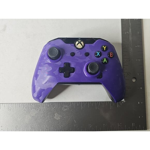 PDP Wired Controller for Xbox One 048-082 NO CORD Purple Camo - Picture 15 of 15